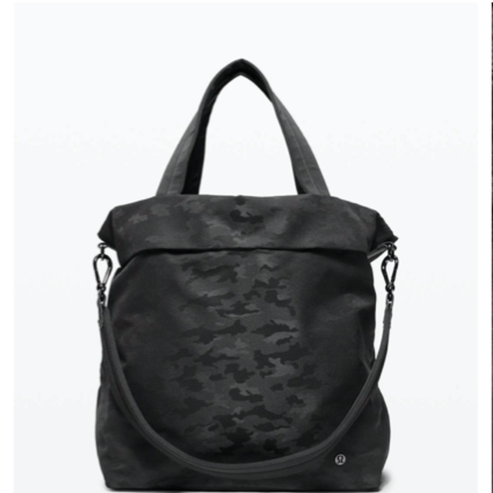 Lululemon - On my Level Tote- large - NWT
